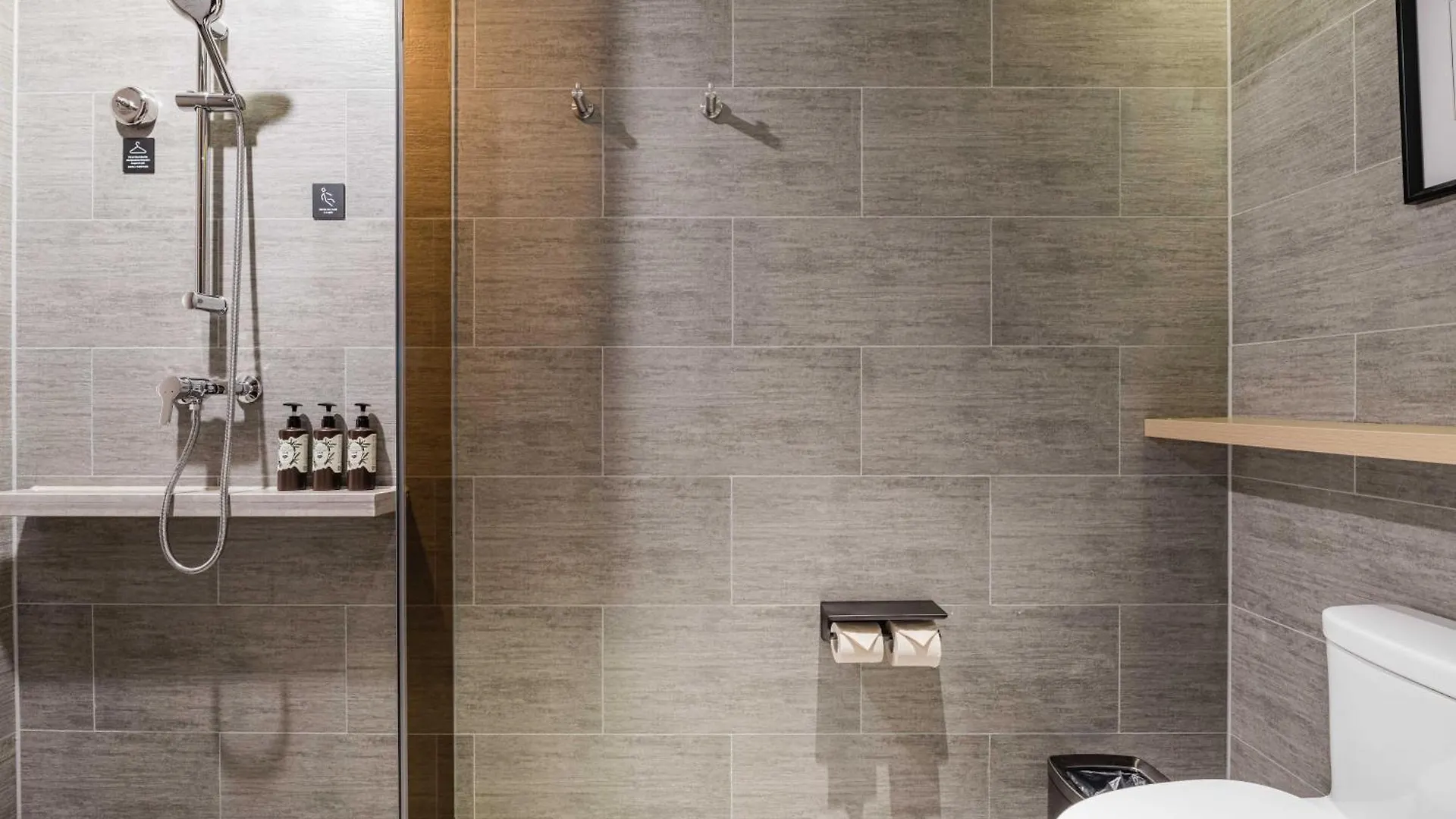 Atour Hotel Industrial Park Dongsha Lake Suzhou  4*, Suzhou (Jiangsu)