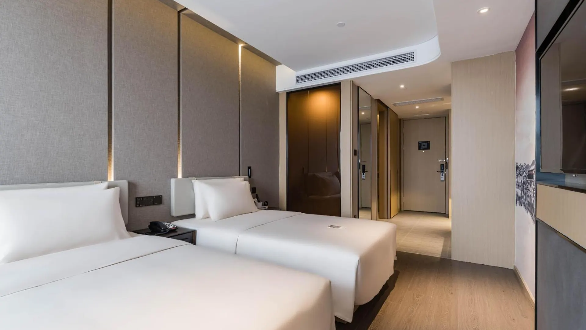 Atour Hotel Industrial Park Dongsha Lake Suzhou