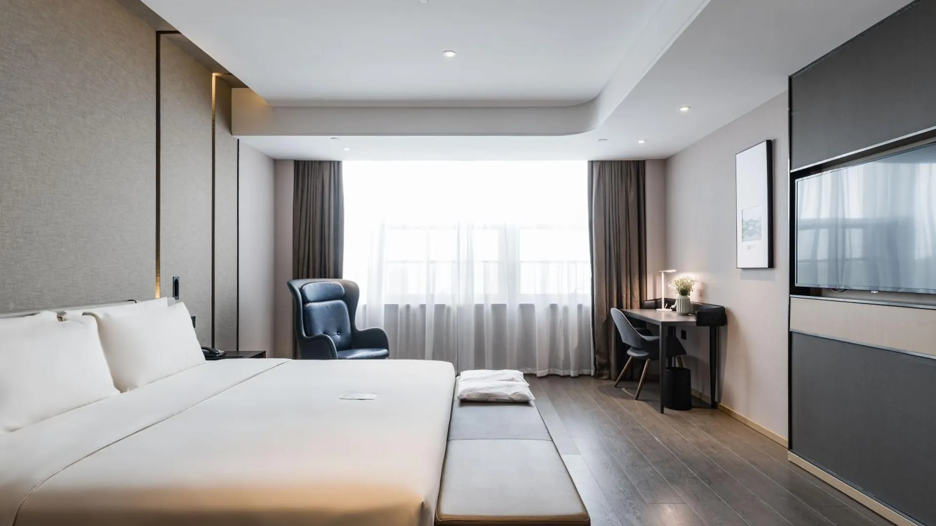 Atour Hotel Industrial Park Dongsha Lake Suzhou